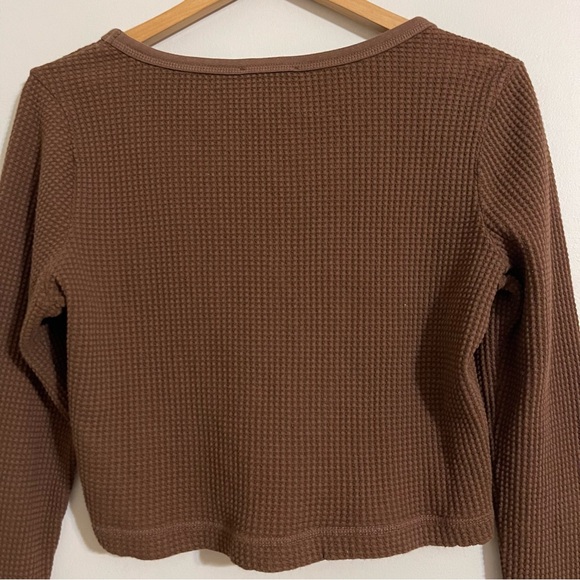 MWL Waffle Long Sleeve Crop Top Large - Picture 5 of 10